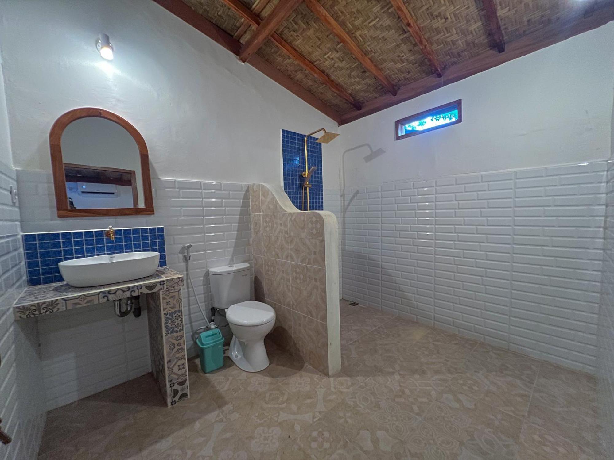 Bae Gili Inn Gili Air Bagian luar foto